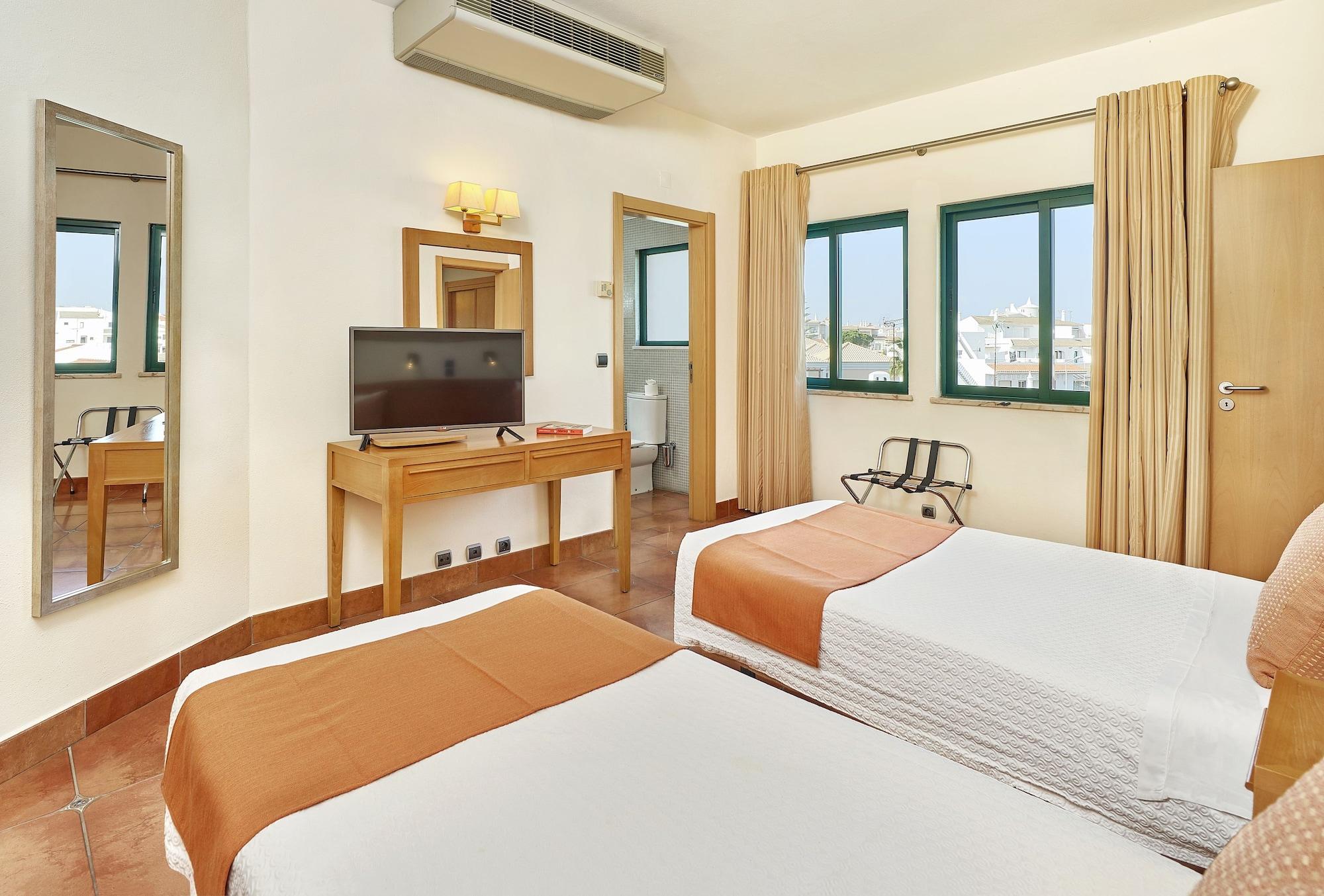 Oceanus Aparthotel Albufeira Luaran gambar