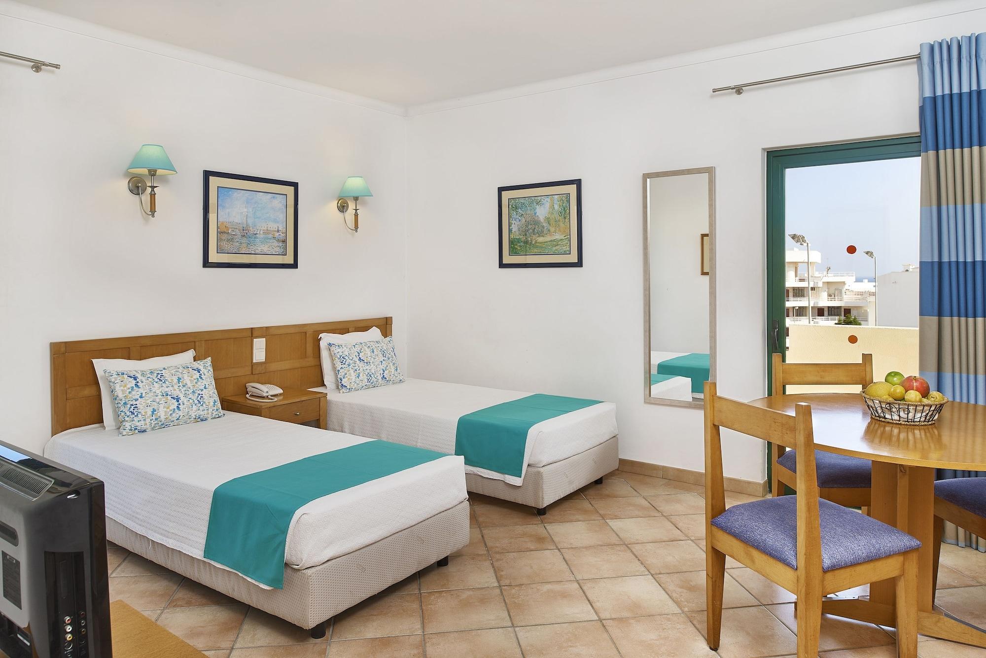 Oceanus Aparthotel Albufeira Luaran gambar